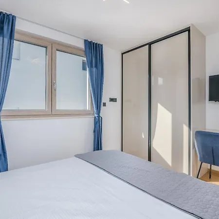Apartament Ema
