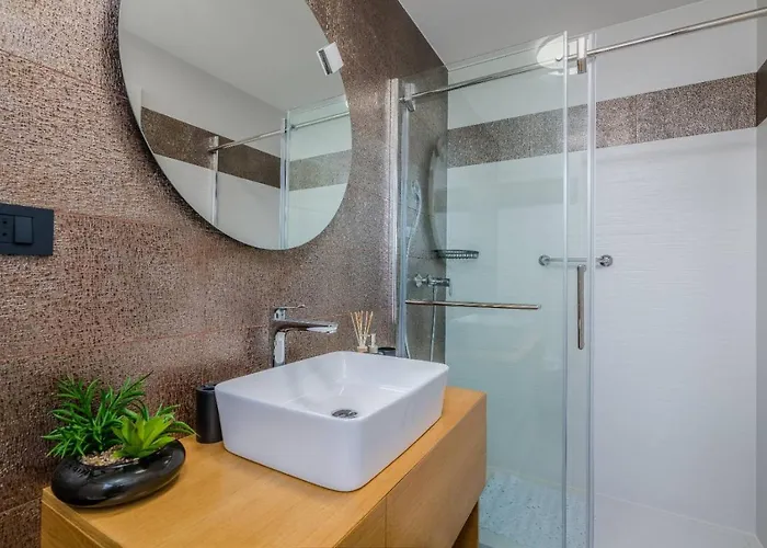 Apartament Ema *