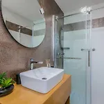 Apartman Ema *